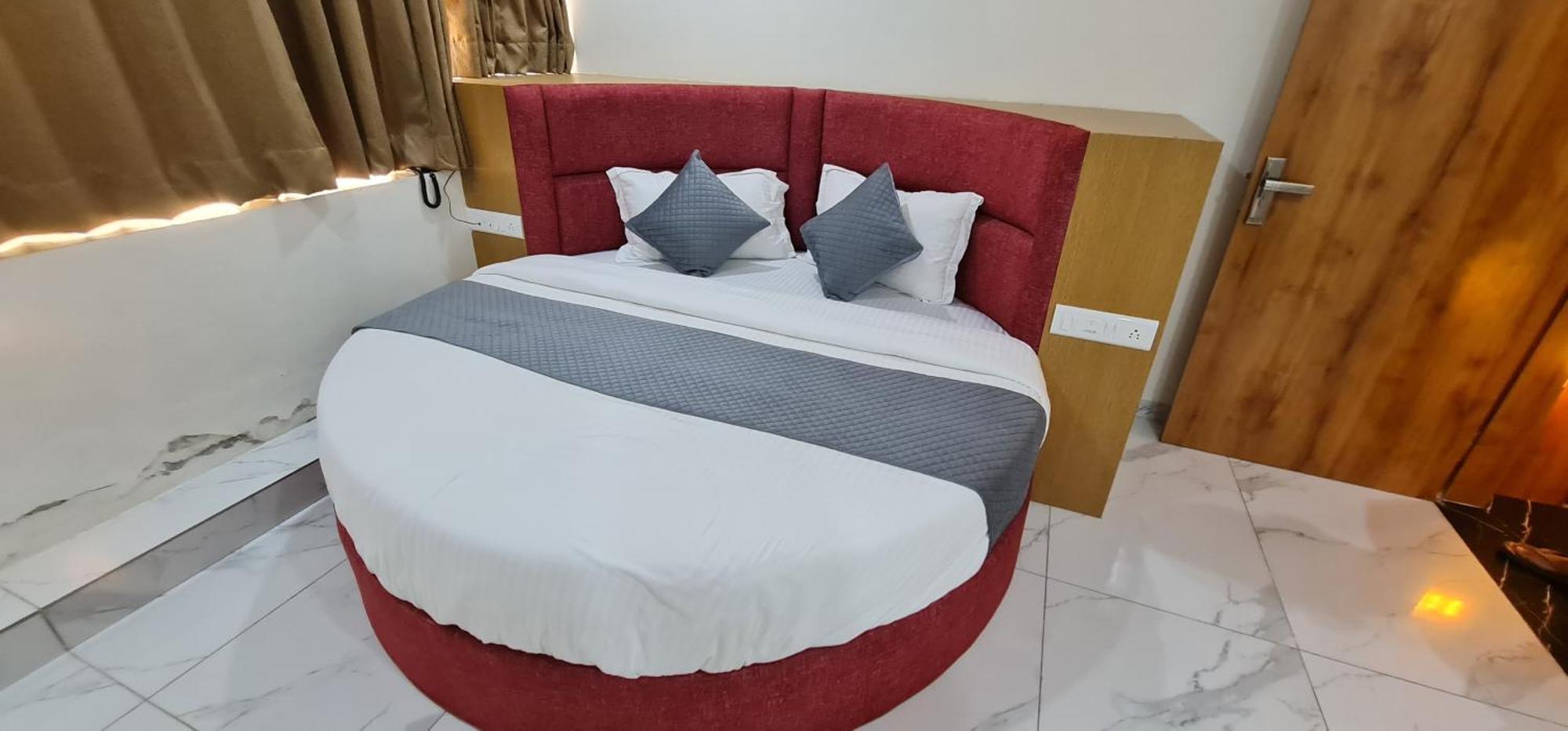 Hotel Vivan فَدودارا المظهر الخارجي الصورة